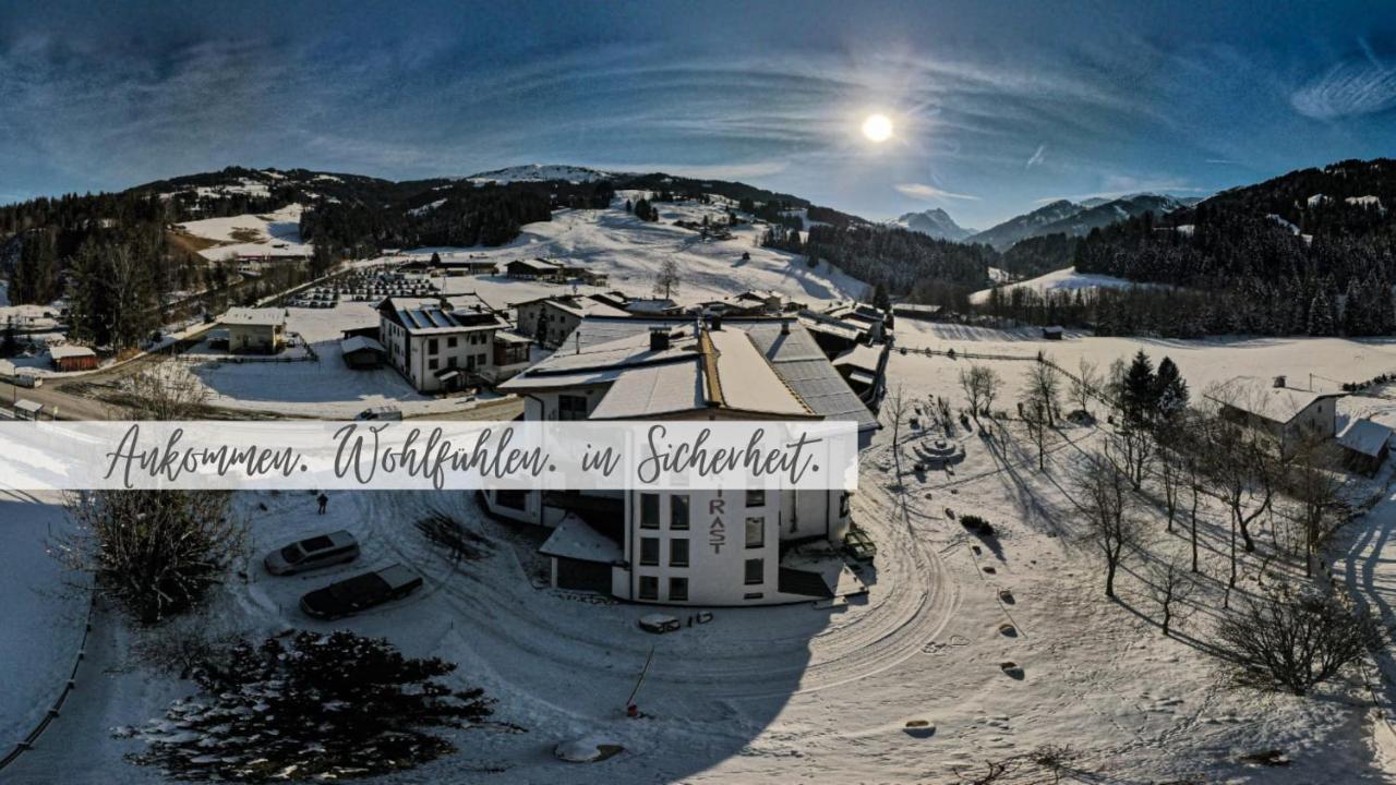 Skirast - Kirchberg Kirchberg en Tyrol Extérieur photo